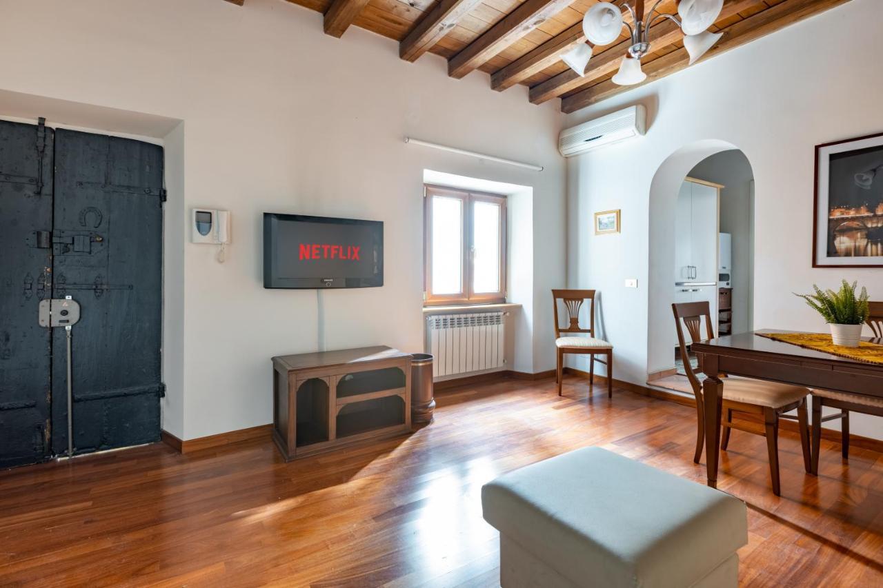רומא Vg Trevi Fountain 5 Stelle Elegant Apartment מראה חיצוני תמונה